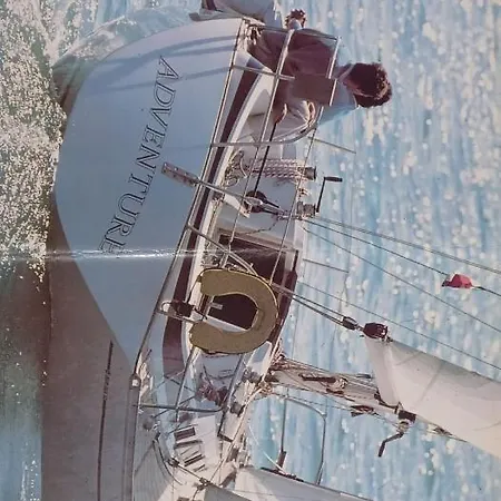 Bådhotel Albatros Orikum